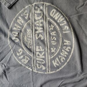 𝅺big John's tee size small